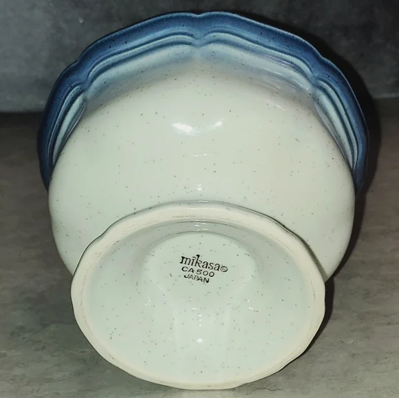 VINTAGE MIKASA CA500 PORCELAIN / CERAMIC BLUE & WHITE SUGAR BOWL WITH LID -JAPAN - Picture 5 of 6
